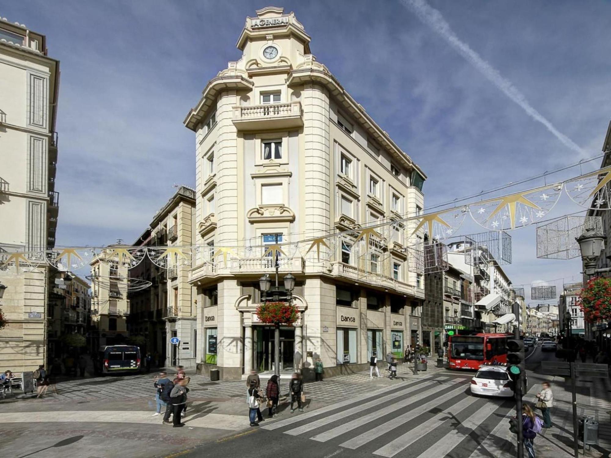 Chezmoihomes La Belle Epoque Oversized In The Very Heart Of Granada Dış mekan fotoğraf